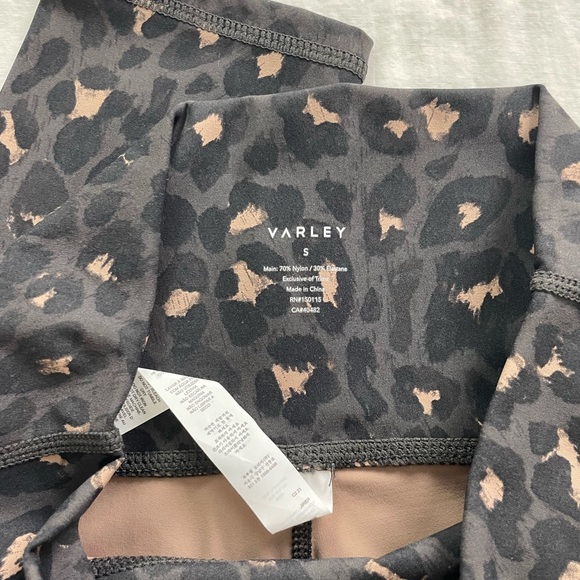 SOLD// Varley Montero High Waist Cheetah Print Cropped Leggings - Picture 10 of 14
